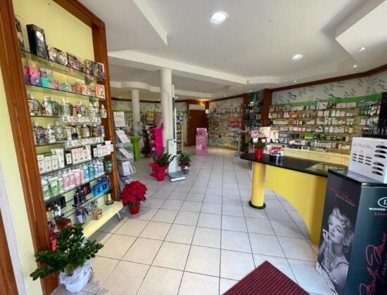 Farmacia lodine – tel: 3291257626